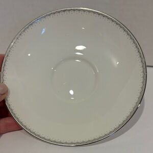 Royal doulton Dentelle Monique lhuillier teacup saucer only brand new